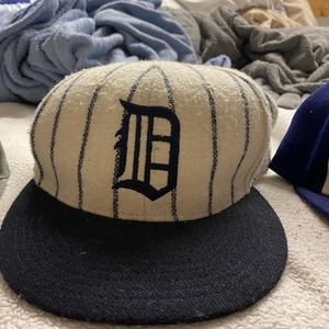Retro Detroit Tigers Fitted Hat